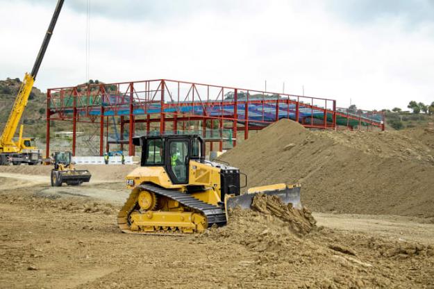 Nya bandschaktaren Cat D5 från Caterpillar.