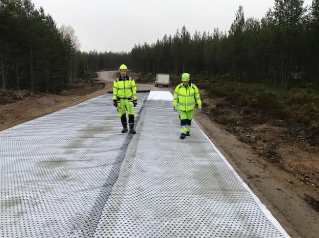 Vägarna och plattformarna klarade de förväntade trafikbelastningarna från konstruktionstrafiken.