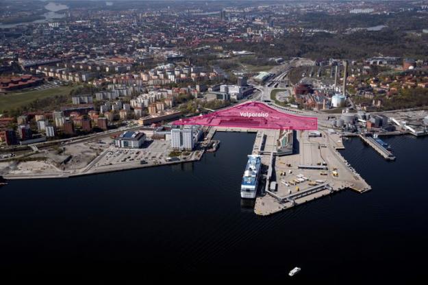 Valparaiso intill Värtahamnen och Värtaterminalen.