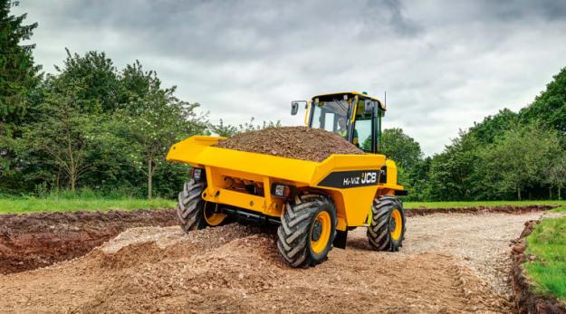 JCS:s Site Dumper 7T-1 HI-VIZ är en av de modeller som utrustas med Hammerglass som standard i hytten.