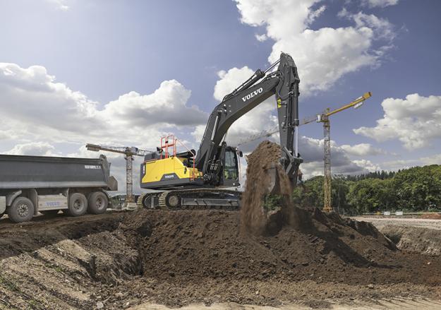 Volvo EC380E Hybrid i arbete.