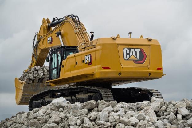Nya bandgrävaren Cat 395.
