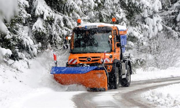 Unimog ska hålla rent på svenska vägar.